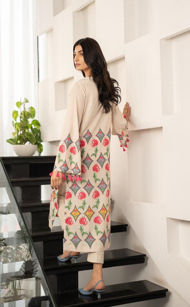 Printed Cream 2-Piece