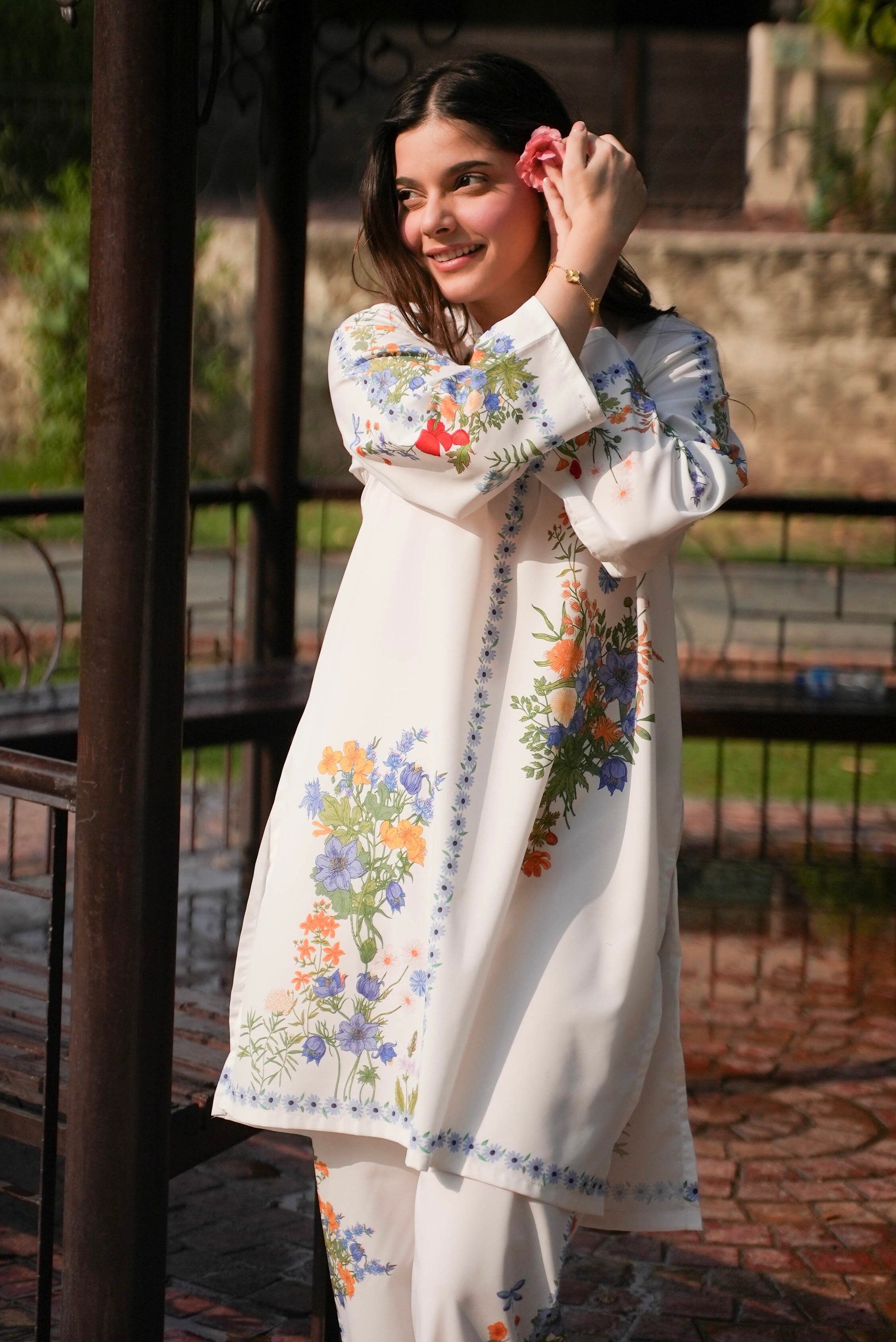 Sunset Bloom – Orange & Aqua Botanical 2-Piece Kurti Set