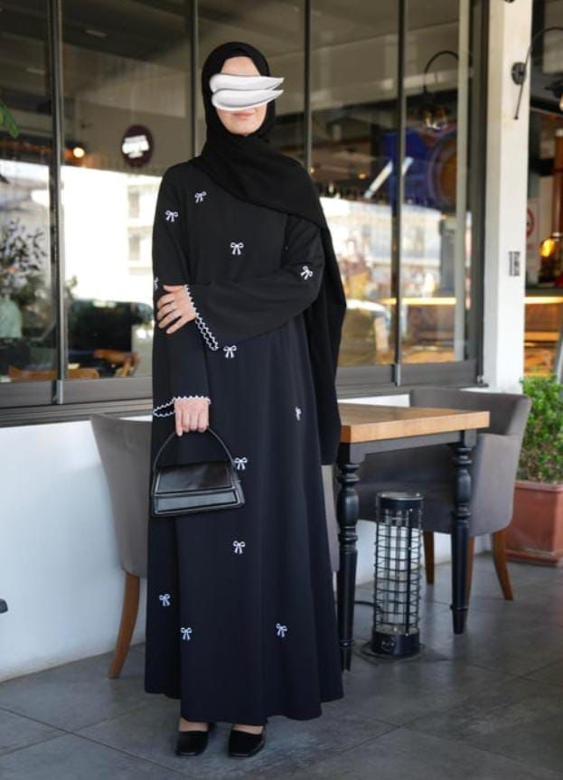 Elegant Black Bow Embroidered Abaya With Premium Stole – Modest Luxury Wear