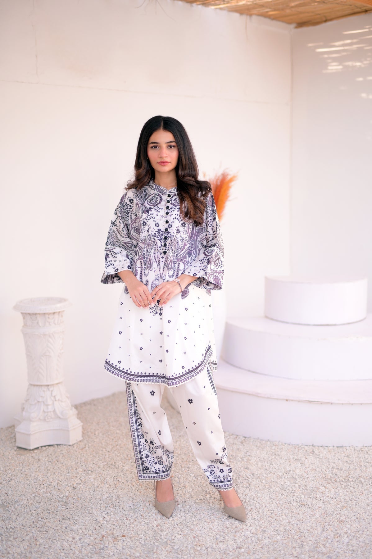 Dilkash White Premium Digital Printed Lawn 2-Piece Kurta Set