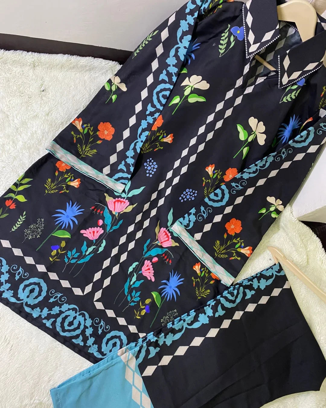 Enchanted Garden Premium Digital Printed Lawn 2-Piece Set