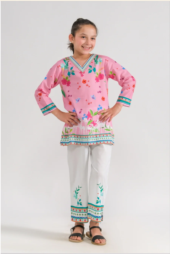 Girls Ethnic Wear – Pink Floral Kurti & White Trousers | 2-Piece Summer Kurti Set (Ages 6–14)