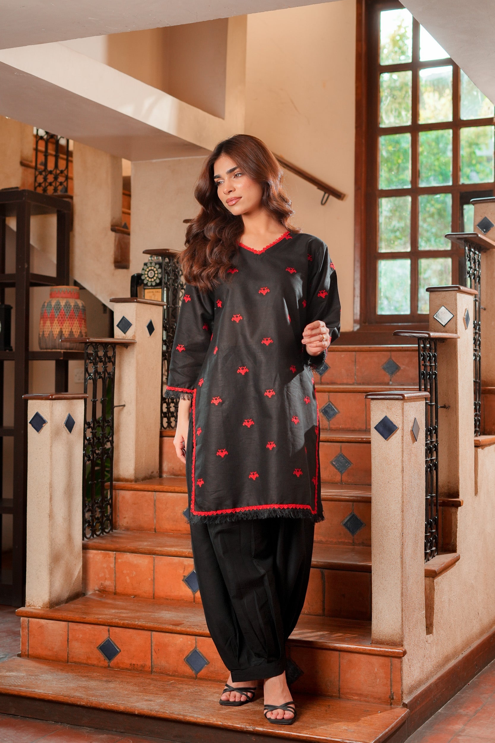 Zohra Noir – Elegant Black 3PC