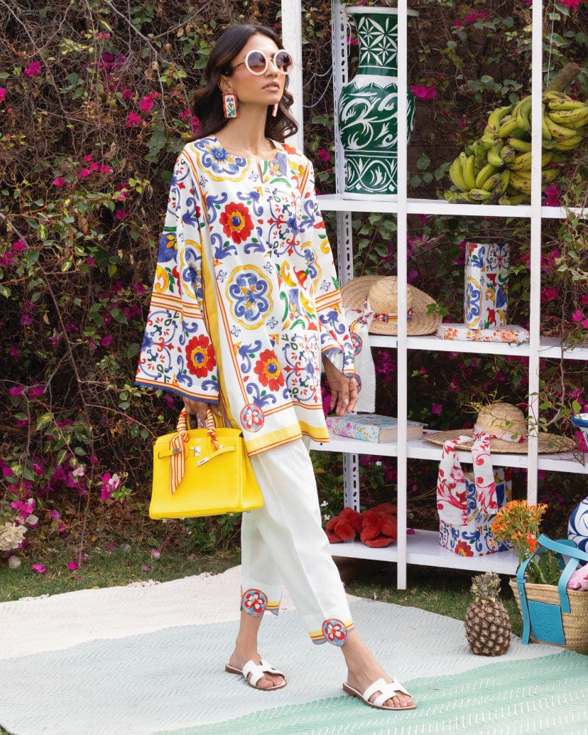 Riwaaya Multicolor Vibrant Floral Ethnic Kurti Set