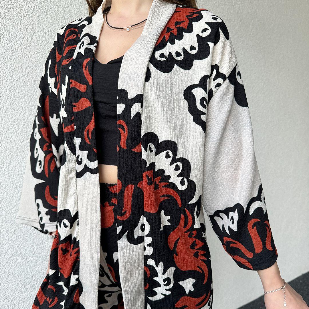 Modern Spider Fabric Kimono Lawn Suit