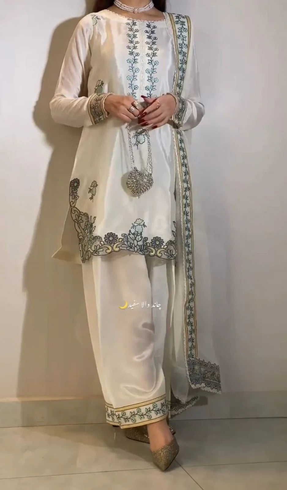 Noor-e-Ivory – Premium Emperial Silk 3PC Suit ✨
