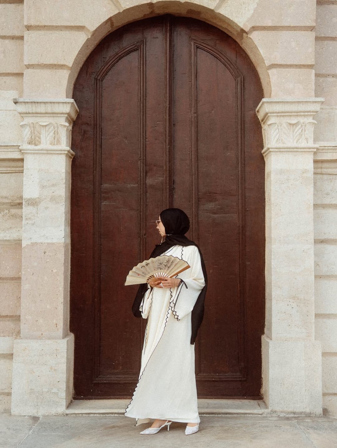 The Luna Ribbon Abaya With Premium Stole – Elegant Modest Luxury Wear