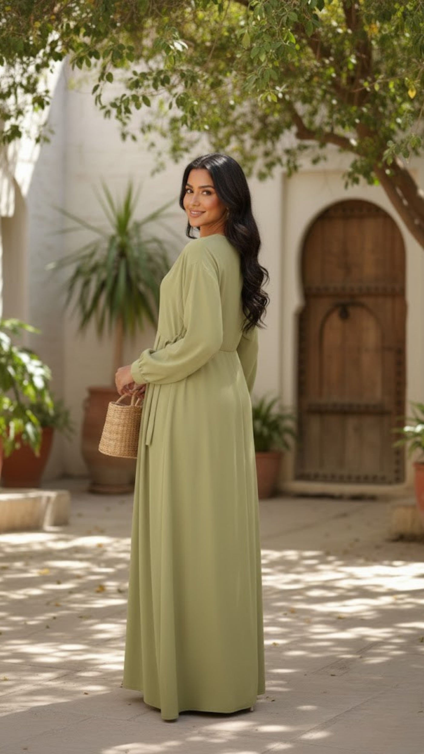 Modest Muse Abaya With Premium Stole – Elegant Everyday Luxury Wear