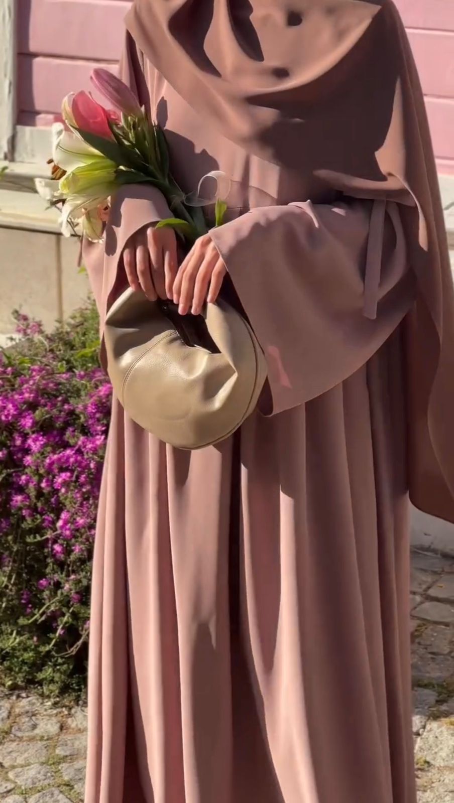 Amira Draped Abaya With Premium Stole – Elegant Flow Modest Wear